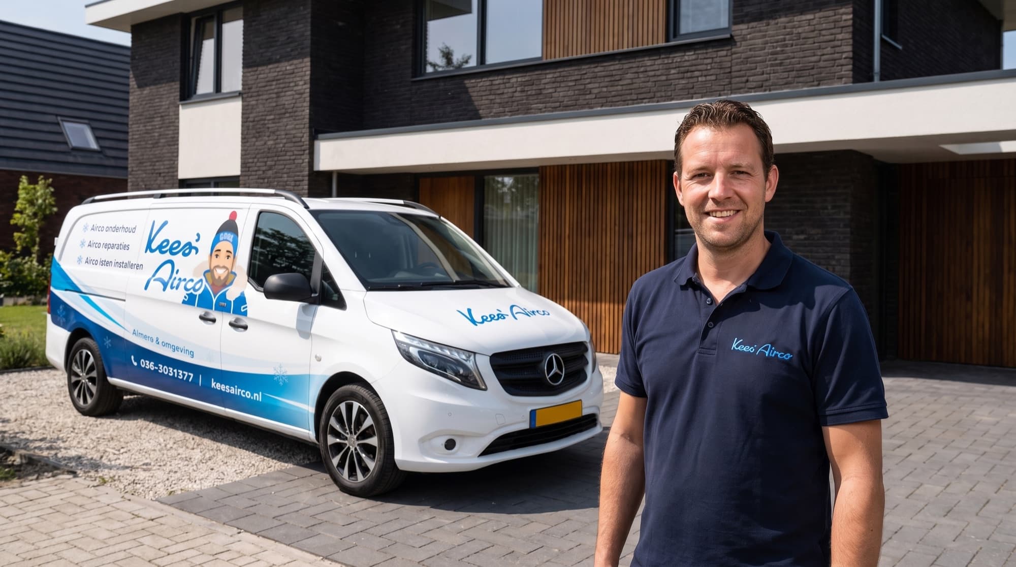De Keesairco-bus met een monteur, klaar voor installatie in de regio